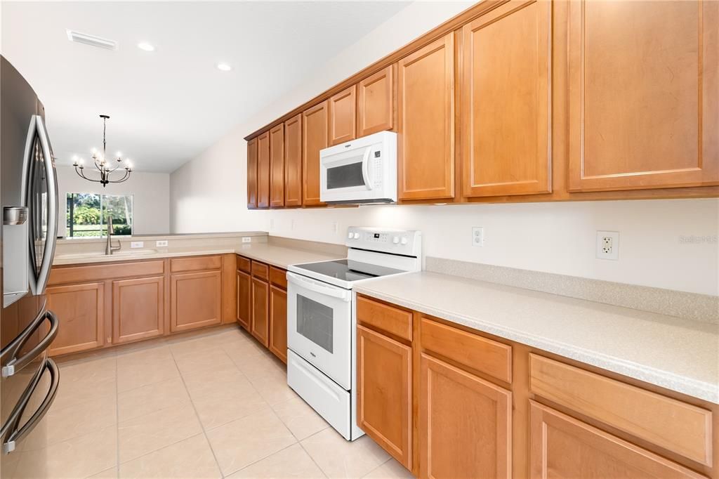 En Venta: $347,655 (3 camas, 2 baños, 1617 Pies cuadrados)