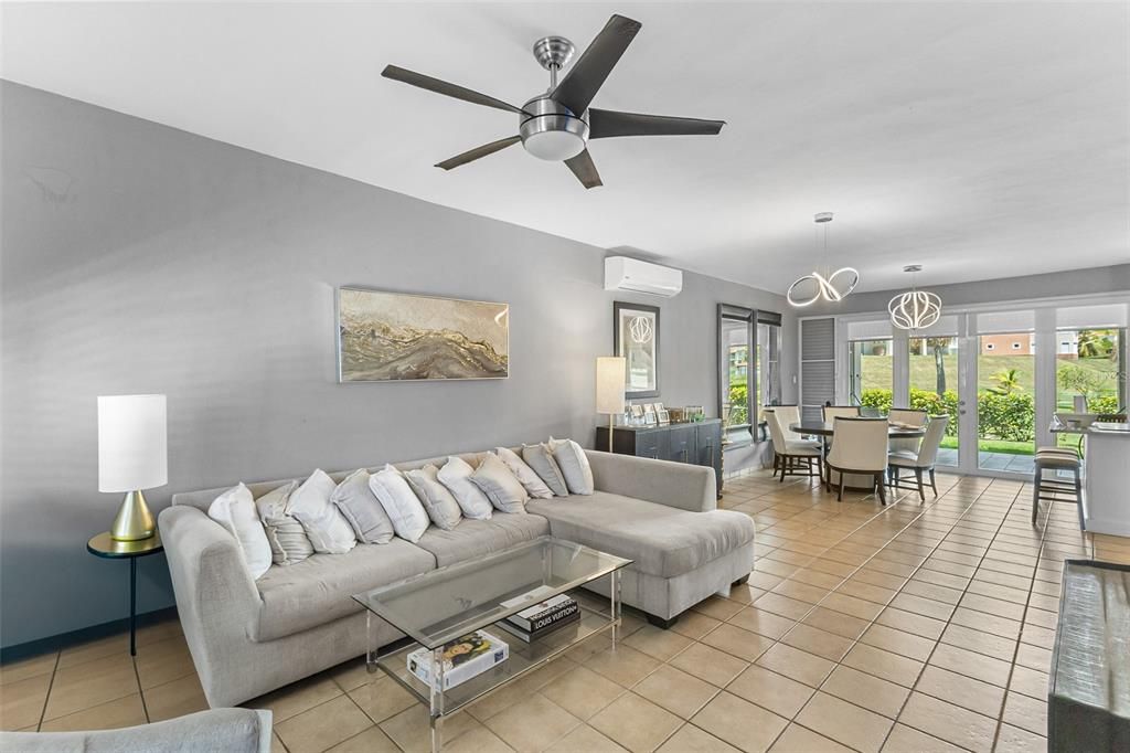 En Venta: $435,000 (3 camas, 2 baños, 1552 Pies cuadrados)
