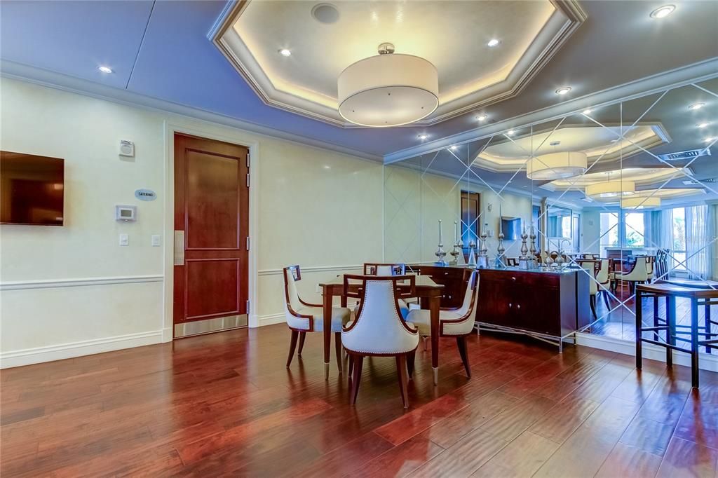 En Venta: $599,900 (2 camas, 2 baños, 1472 Pies cuadrados)