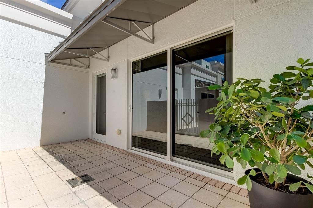 En Venta: $599,900 (2 camas, 2 baños, 1472 Pies cuadrados)