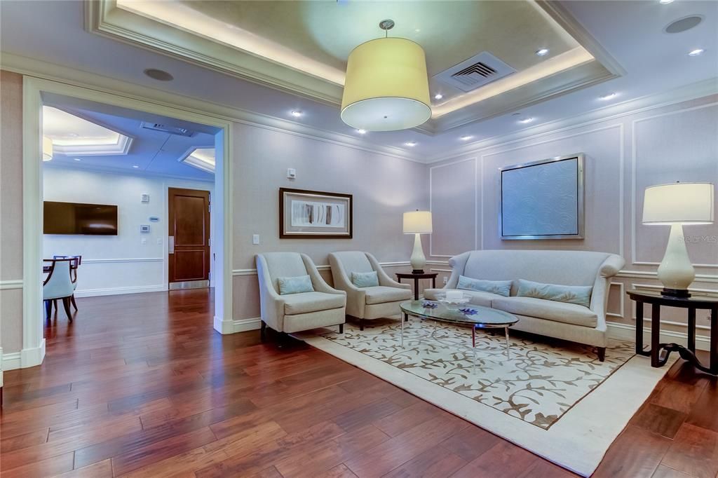 En Venta: $599,900 (2 camas, 2 baños, 1472 Pies cuadrados)