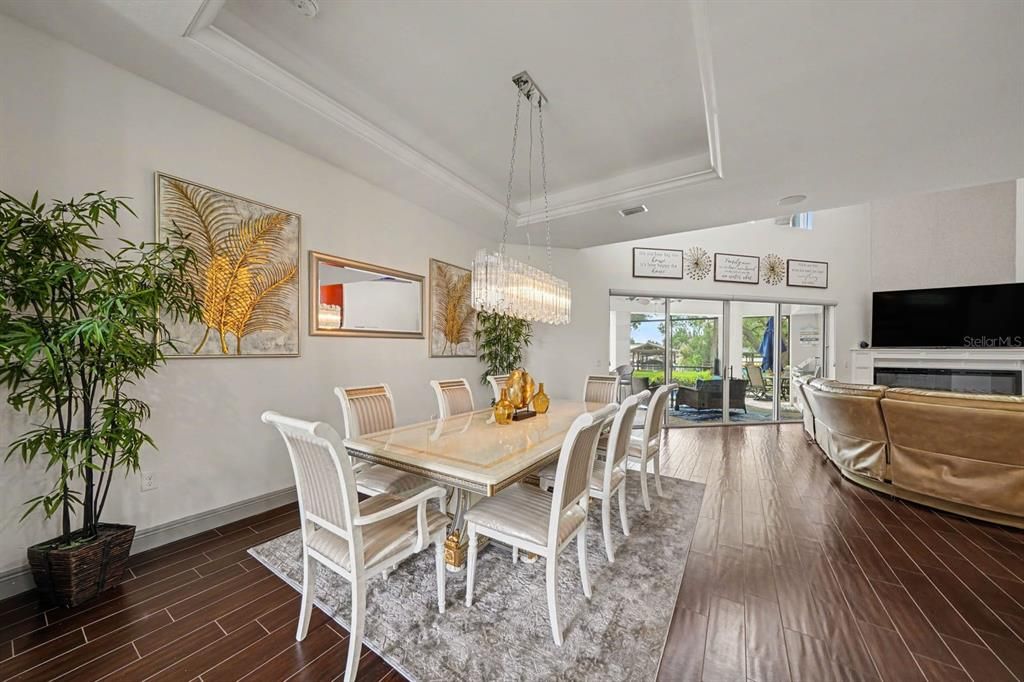 На продажу: $1,399,995 (5 спален, 3 ванн, 3256 Квадратных фут)