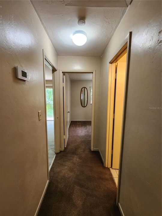 В аренду: $1,000 (2 спален, 1 ванн, 930 Квадратных фут)