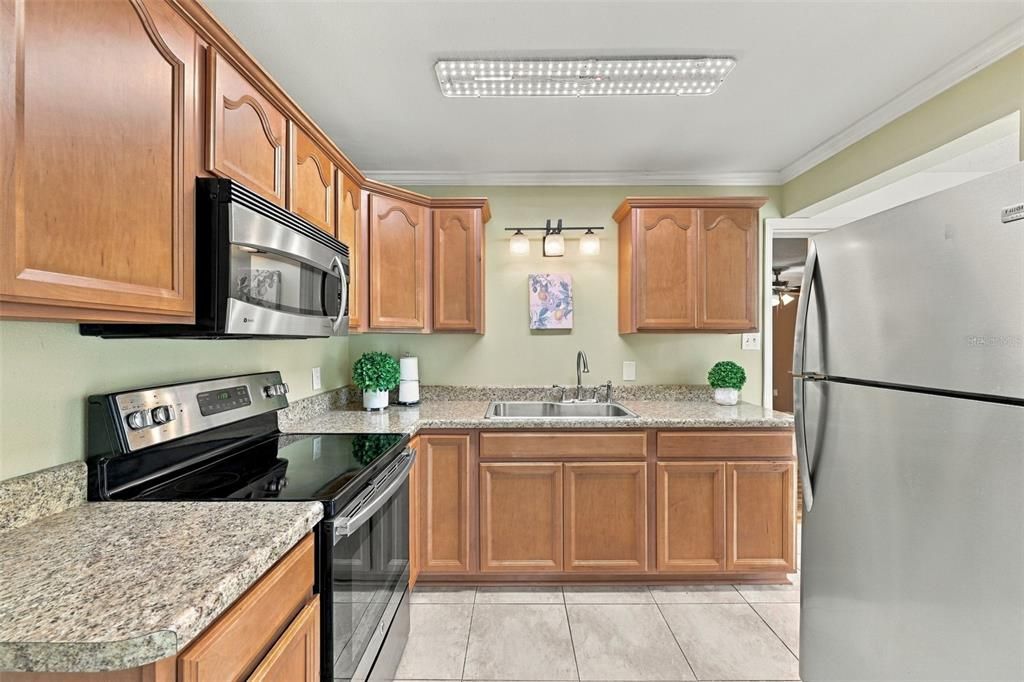 En Venta: $299,800 (3 camas, 2 baños, 1638 Pies cuadrados)
