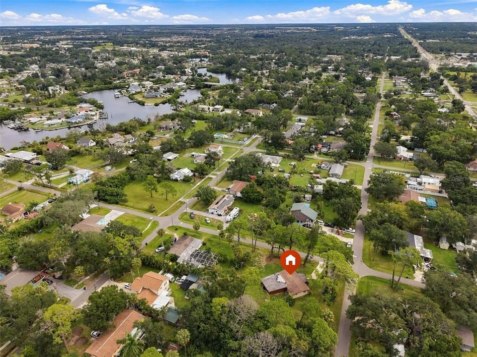 En Venta: $299,800 (3 camas, 2 baños, 1638 Pies cuadrados)