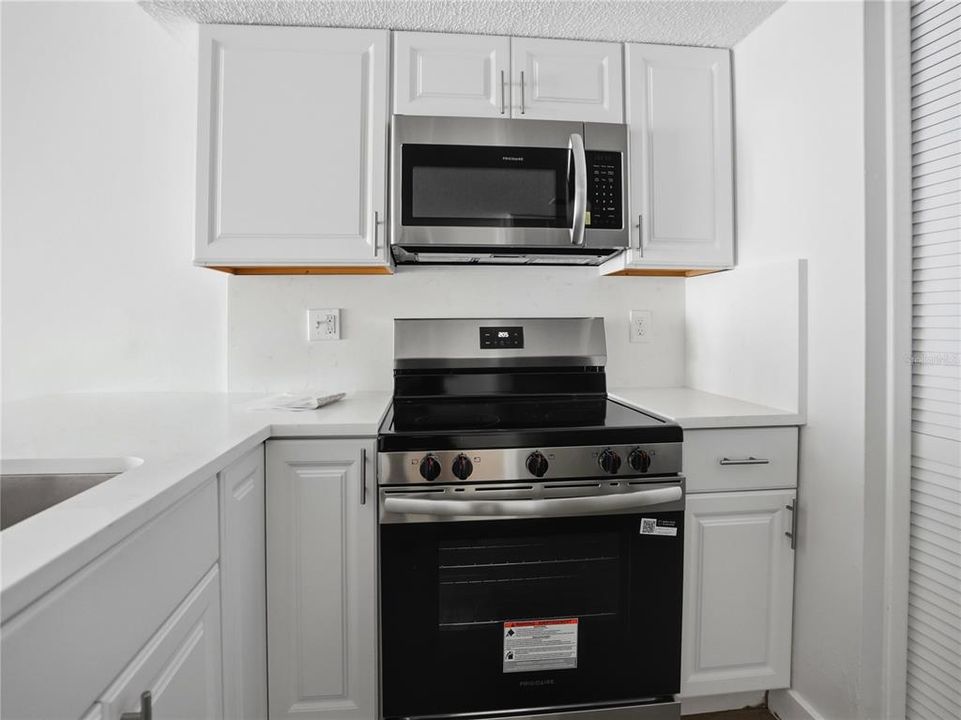 В аренду: $1,495 (2 спален, 2 ванн, 1072 Квадратных фут)