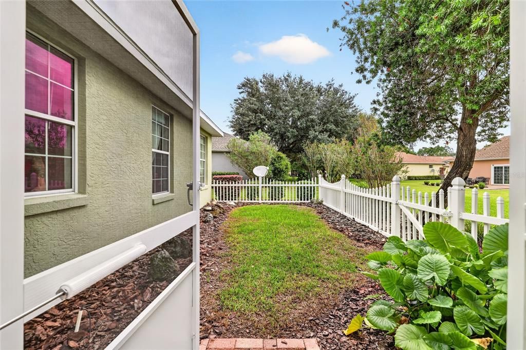 En Venta: $308,999 (3 camas, 2 baños, 1701 Pies cuadrados)