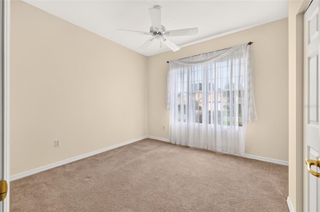 En Venta: $308,999 (3 camas, 2 baños, 1701 Pies cuadrados)