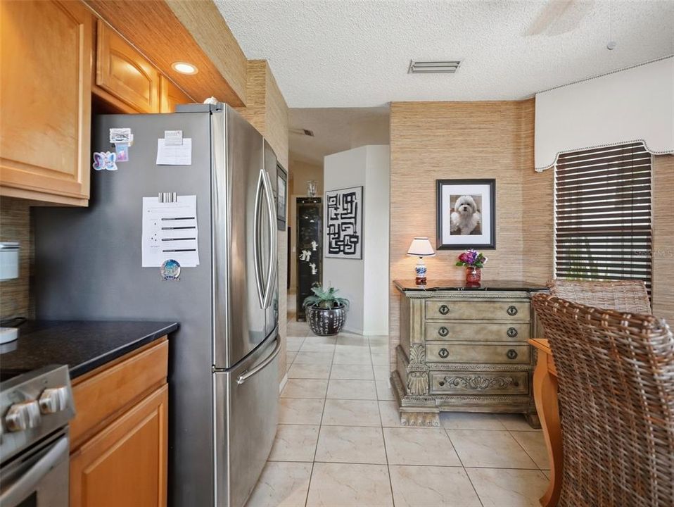 На продажу: $195,000 (3 спален, 2 ванн, 1726 Квадратных фут)
