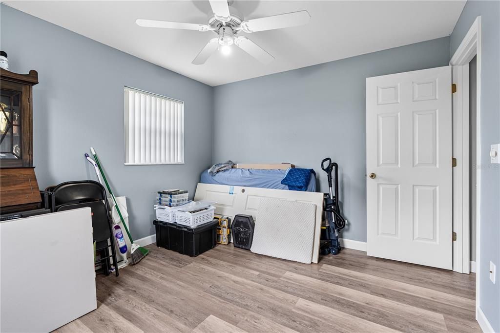 For Sale: $240,000 (3 beds, 2 baths, 1257 Square Feet)