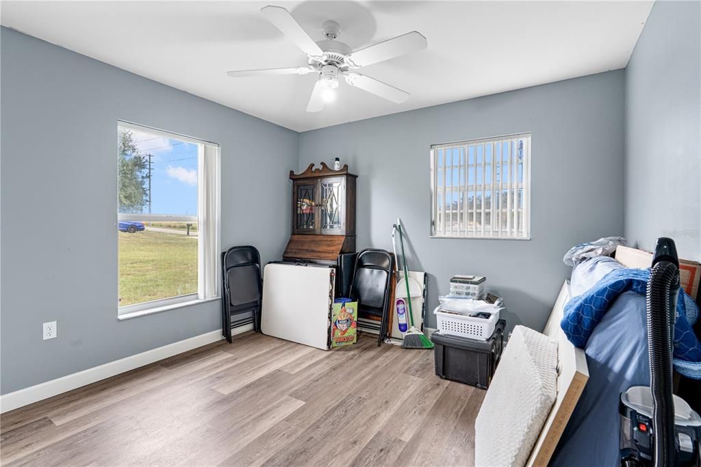For Sale: $240,000 (3 beds, 2 baths, 1257 Square Feet)