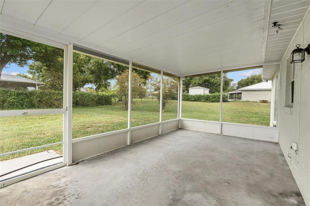 For Sale: $240,000 (3 beds, 2 baths, 1257 Square Feet)
