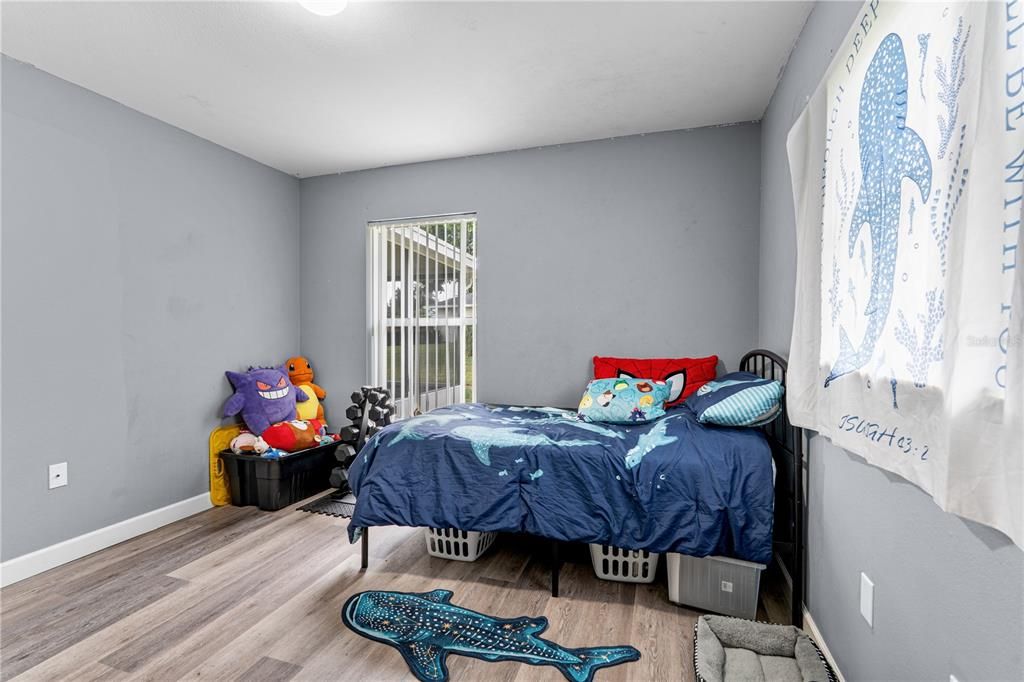 For Sale: $240,000 (3 beds, 2 baths, 1257 Square Feet)
