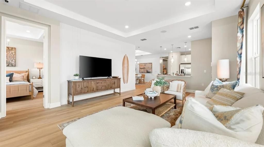 For Sale: $470,008 (2 beds, 2 baths, 1533 Square Feet)