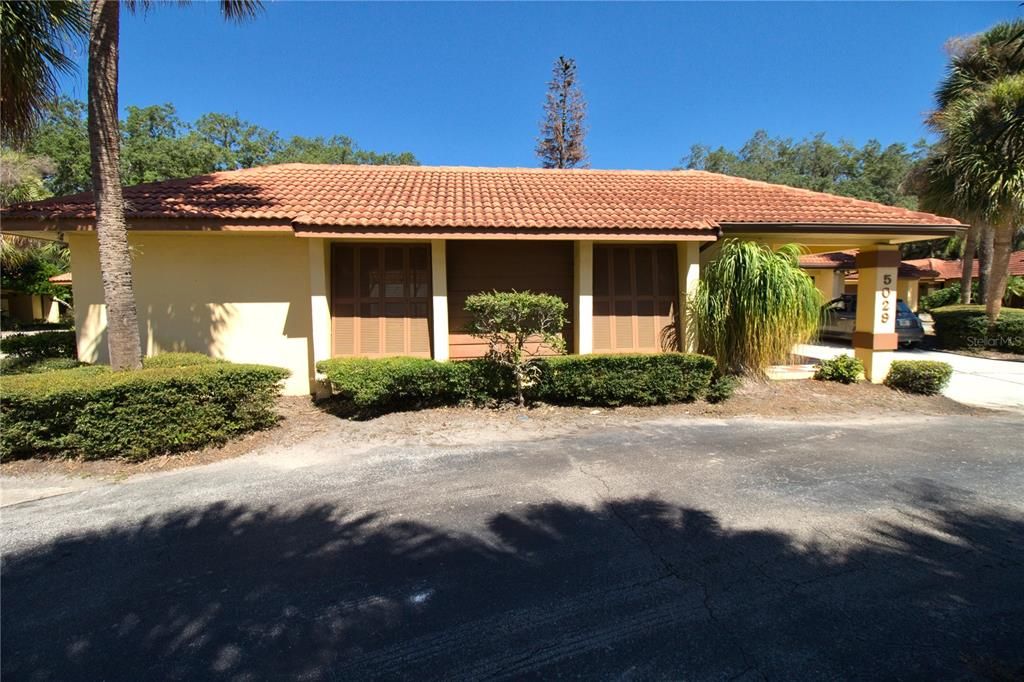 For Sale: $184,900 (2 beds, 2 baths, 1296 Square Feet)