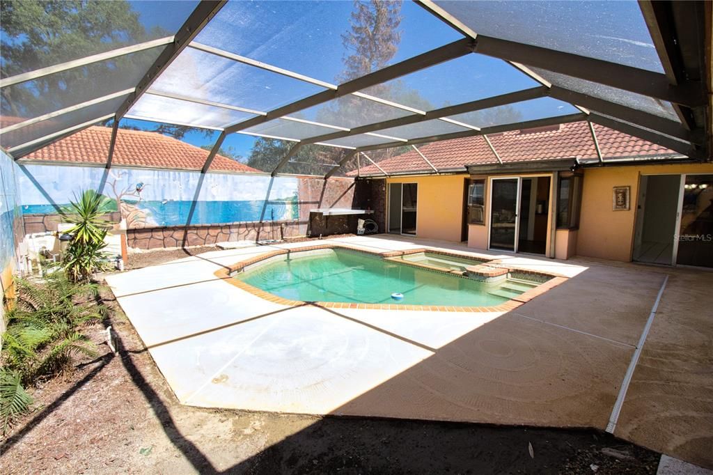 For Sale: $184,900 (2 beds, 2 baths, 1296 Square Feet)