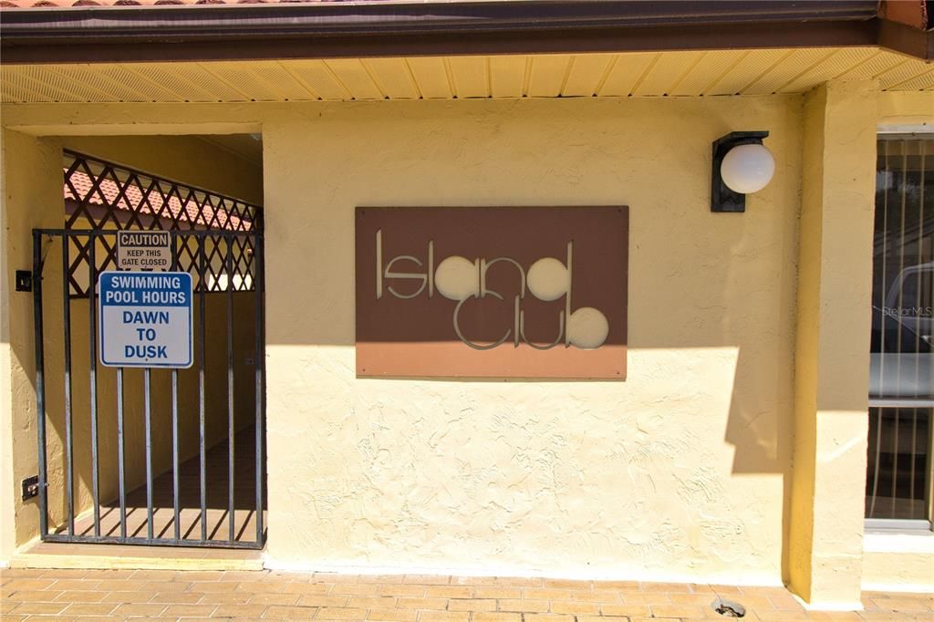 For Sale: $184,900 (2 beds, 2 baths, 1296 Square Feet)