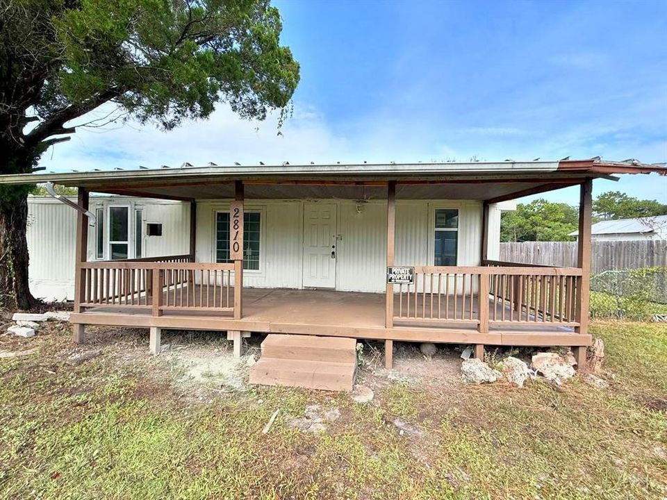 For Sale: $77,000 (2 beds, 1 baths, 672 Square Feet)