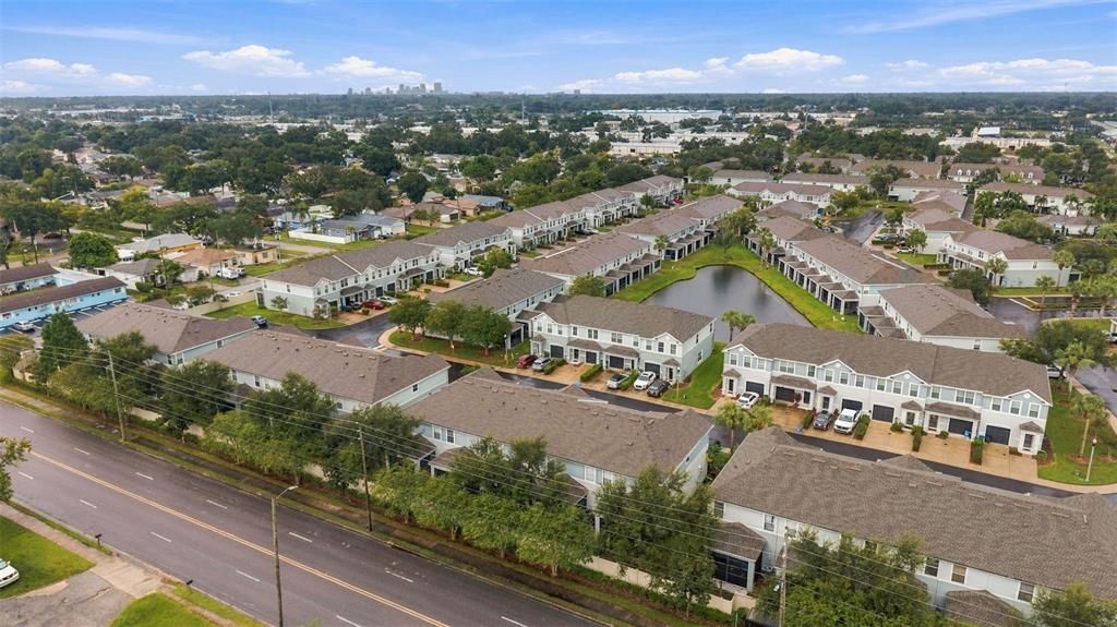 На продажу: $329,900 (3 спален, 2 ванн, 1420 Квадратных фут)