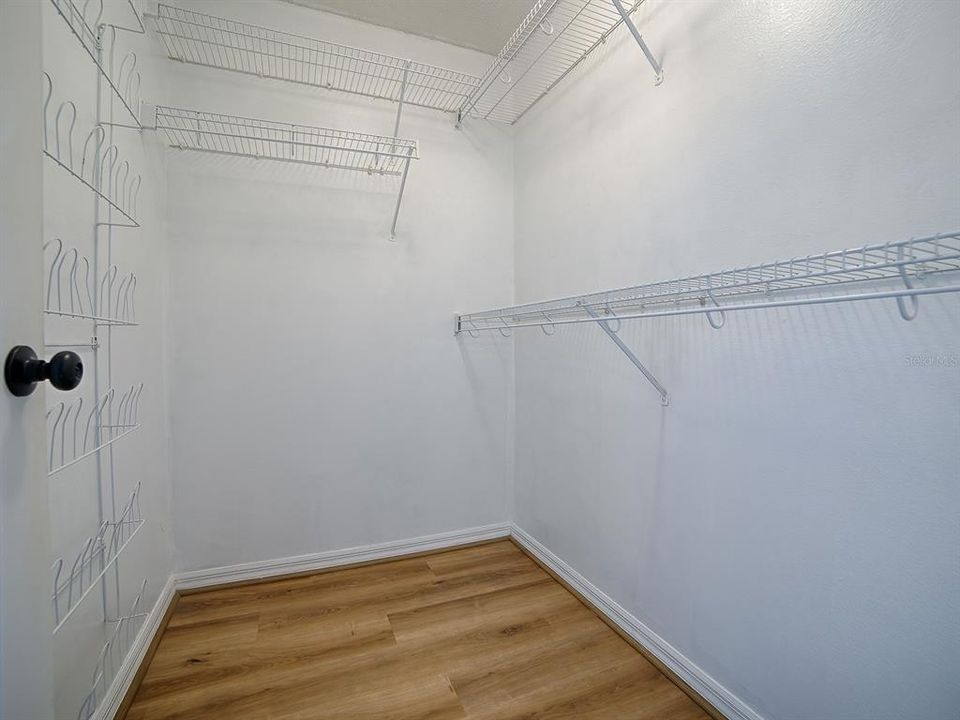 En Venta: $240,000 (2 camas, 2 baños, 1289 Pies cuadrados)