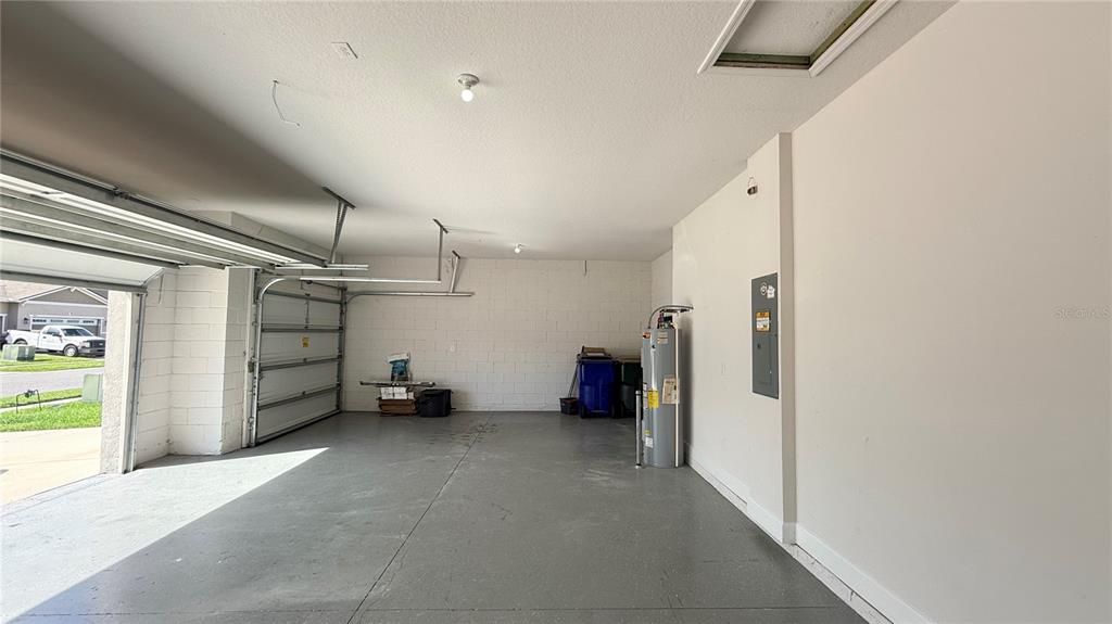 En Venta: $394,499 (4 camas, 2 baños, 1843 Pies cuadrados)