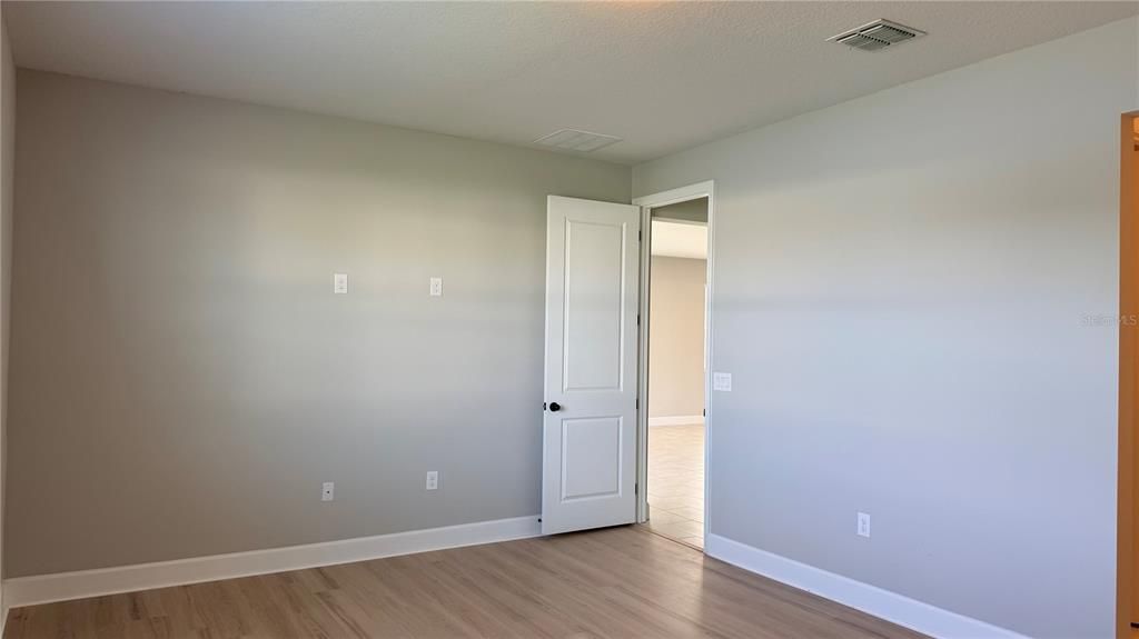 En Venta: $394,499 (4 camas, 2 baños, 1843 Pies cuadrados)