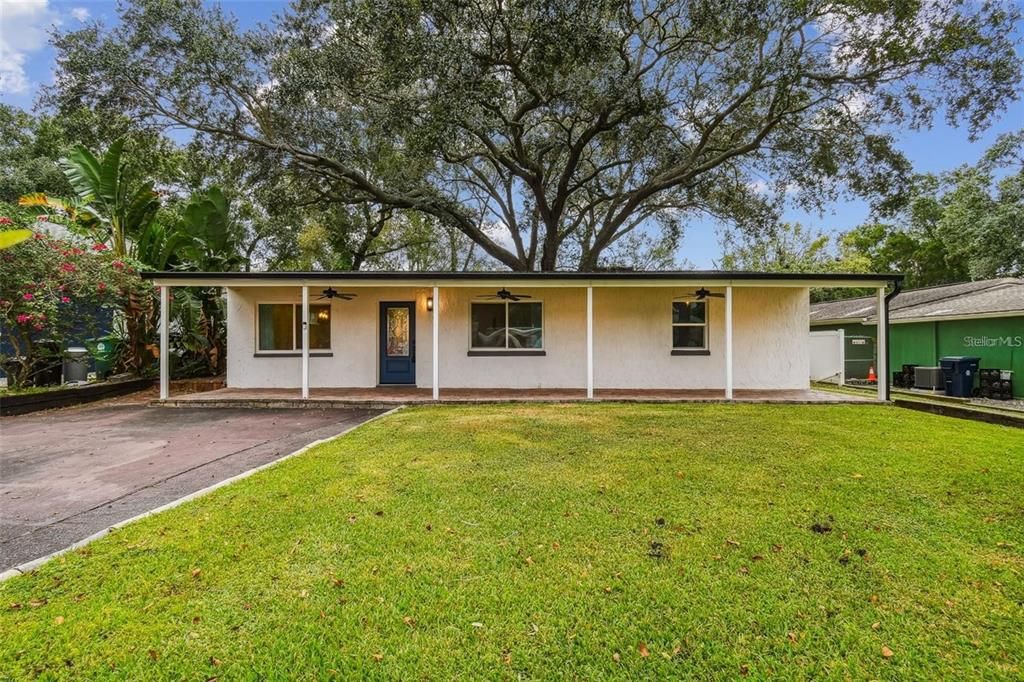 For Rent: $2,750 (3 beds, 2 baths, 1354 Square Feet)