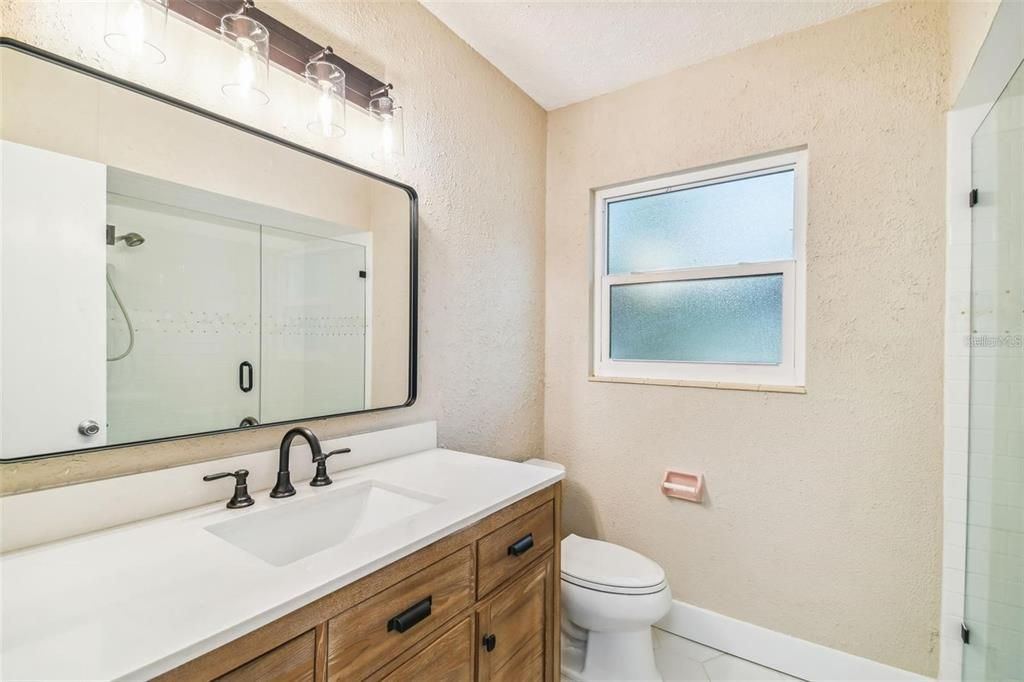 For Rent: $2,750 (3 beds, 2 baths, 1354 Square Feet)