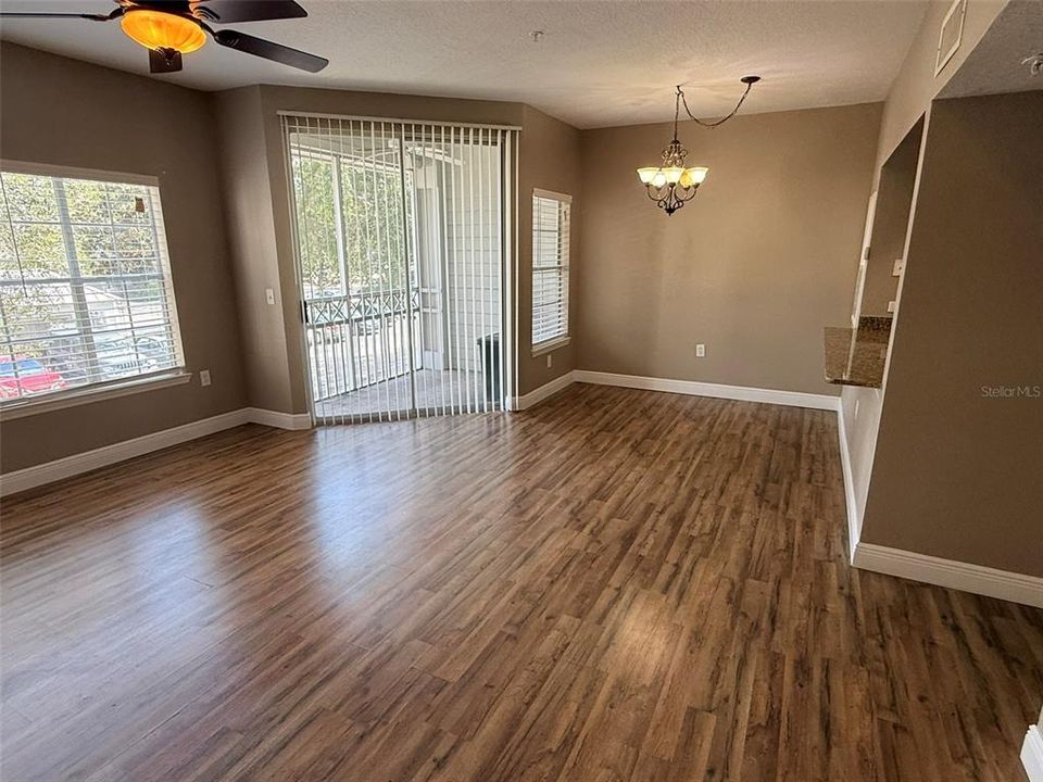 For Rent: $1,500 (1 beds, 1 baths, 724 Square Feet)