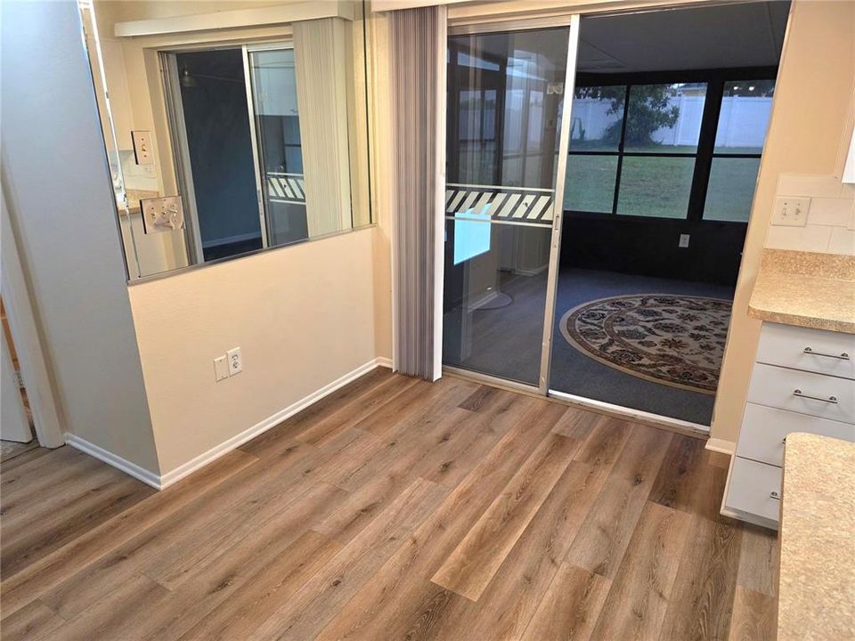 En Venta: $227,000 (2 camas, 2 baños, 966 Pies cuadrados)