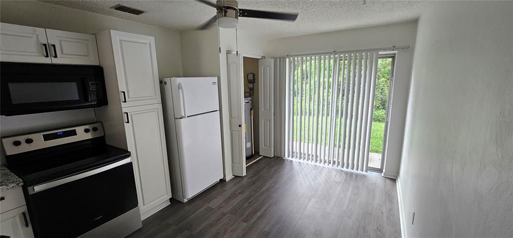 For Rent: $1,475 (2 beds, 2 baths, 870 Square Feet)