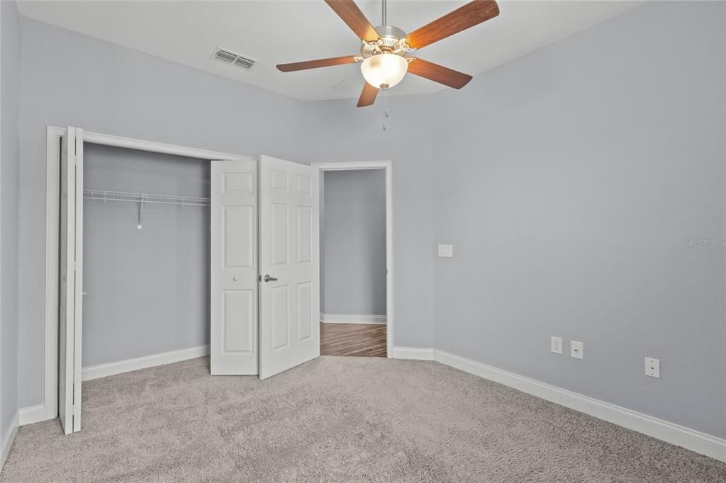 For Sale: $695,000 (5 beds, 3 baths, 3024 Square Feet)