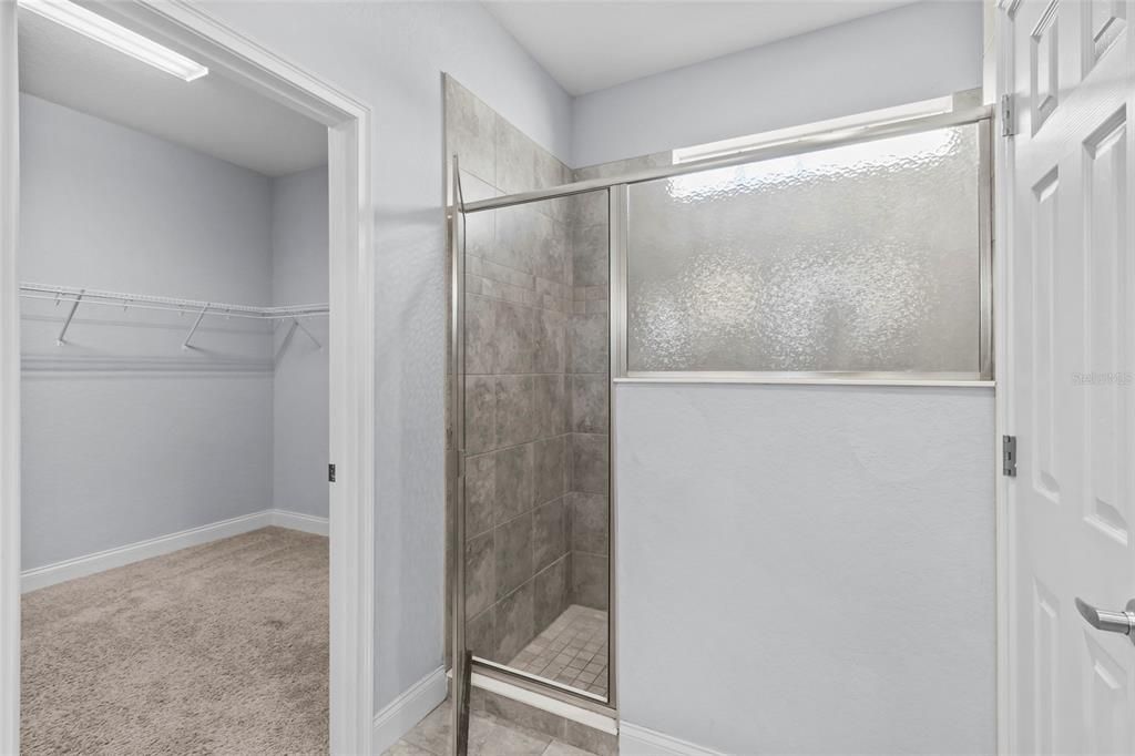 For Sale: $695,000 (5 beds, 3 baths, 3024 Square Feet)