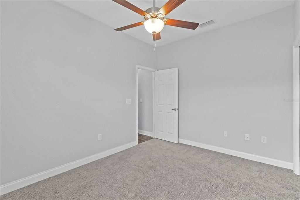 For Sale: $695,000 (5 beds, 3 baths, 3024 Square Feet)