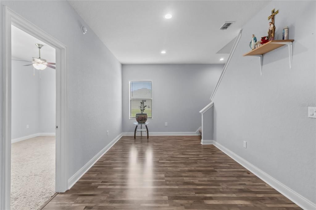 For Sale: $695,000 (5 beds, 3 baths, 3024 Square Feet)