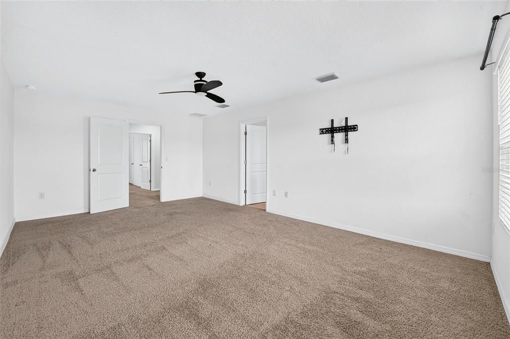 En Venta: $350,000 (5 camas, 3 baños, 2634 Pies cuadrados)