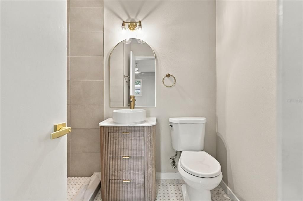 For Sale: $474,900 (4 beds, 2 baths, 1896 Square Feet)
