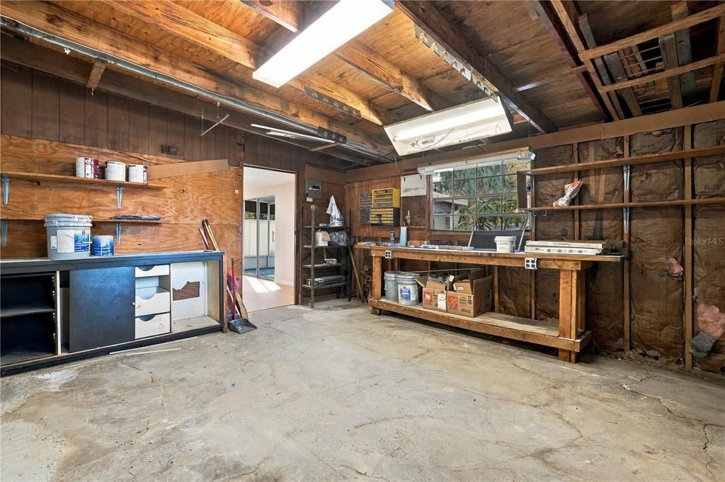 For Sale: $474,900 (4 beds, 2 baths, 1896 Square Feet)