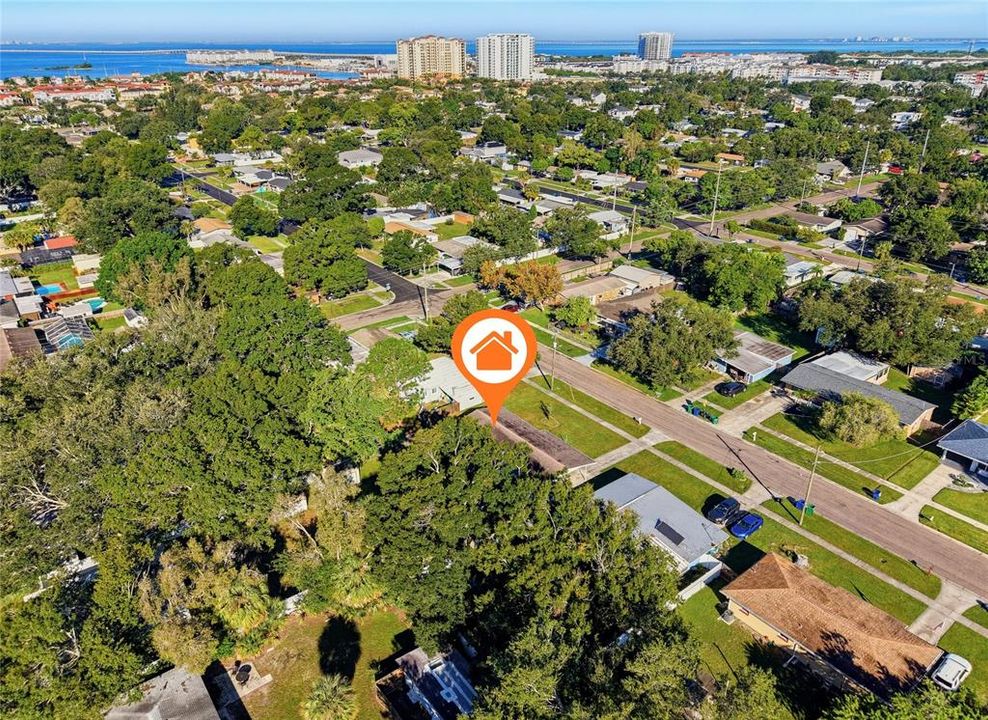 For Sale: $474,900 (4 beds, 2 baths, 1896 Square Feet)