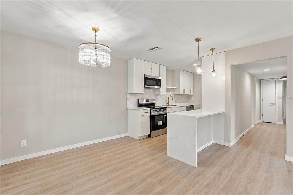 For Sale: $474,900 (4 beds, 2 baths, 1896 Square Feet)