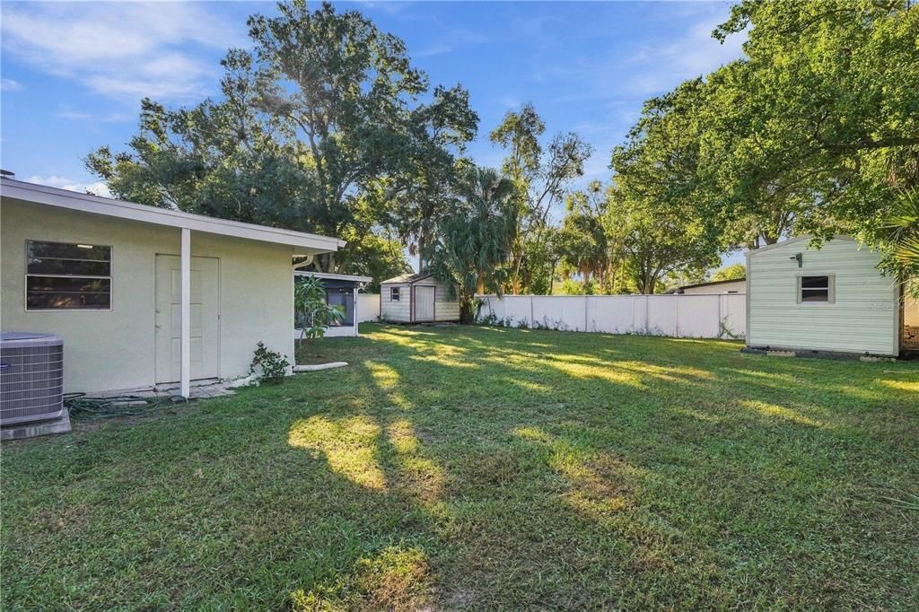 For Sale: $474,900 (4 beds, 2 baths, 1896 Square Feet)
