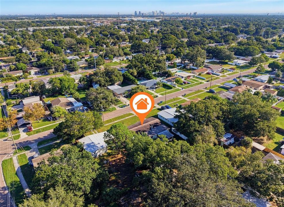 For Sale: $474,900 (4 beds, 2 baths, 1896 Square Feet)