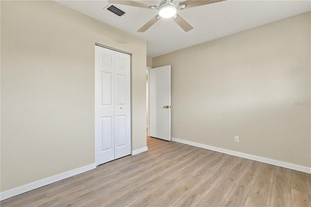 For Sale: $474,900 (4 beds, 2 baths, 1896 Square Feet)