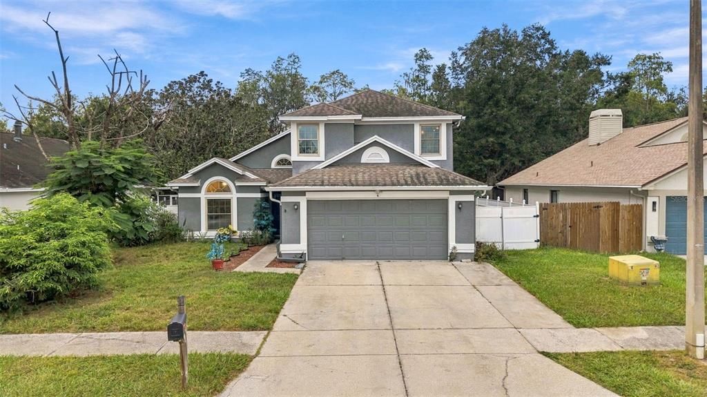 En Venta: $388,000 (4 camas, 2 baños, 1672 Pies cuadrados)
