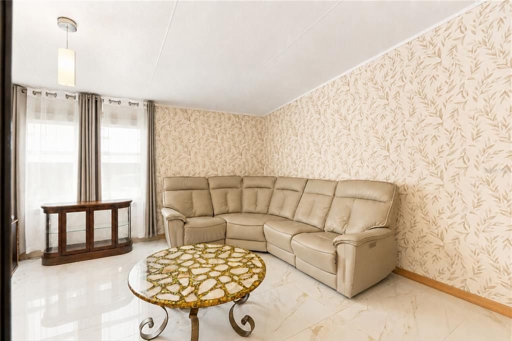 В аренду: $2,500 (2 спален, 2 ванн, 1400 Квадратных фут)
