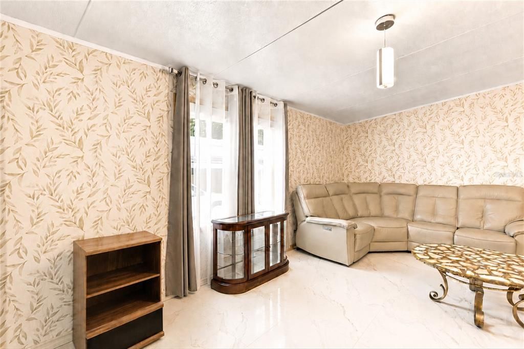 В аренду: $2,500 (2 спален, 2 ванн, 1400 Квадратных фут)