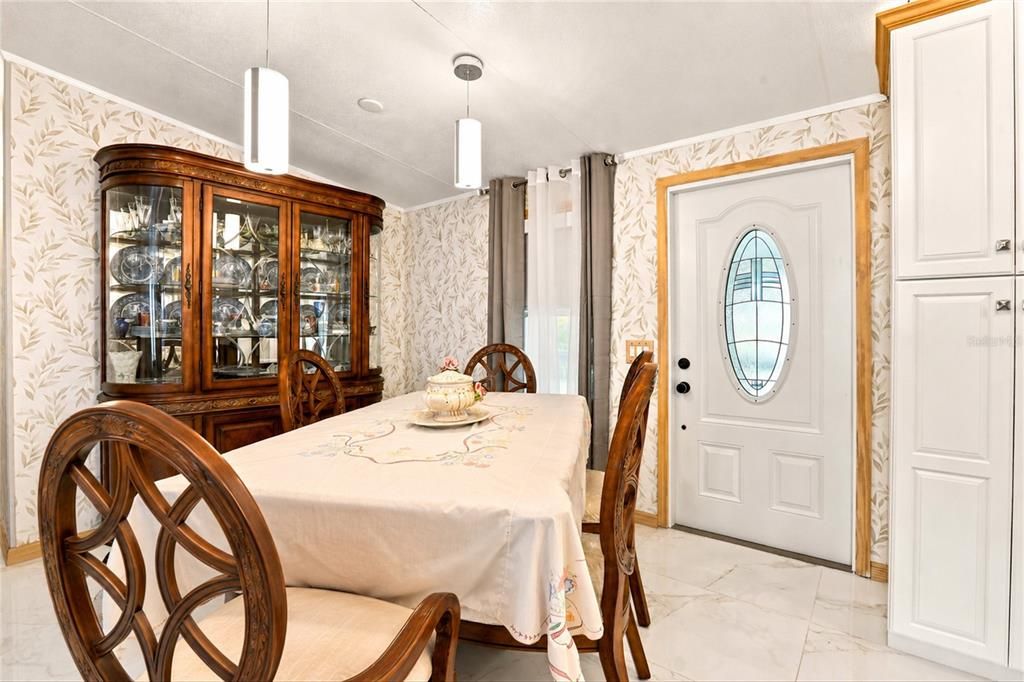 В аренду: $2,500 (2 спален, 2 ванн, 1400 Квадратных фут)