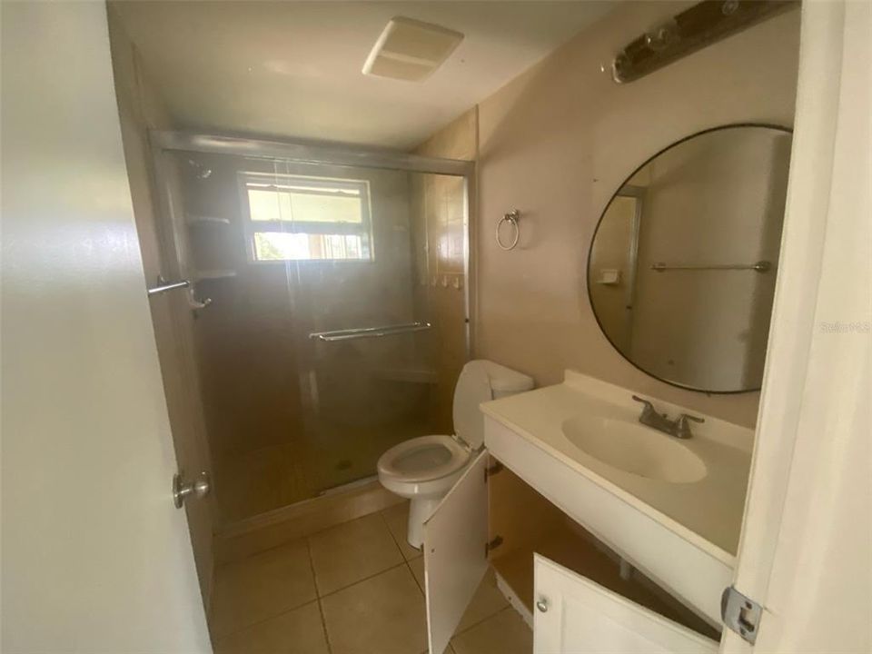 For Sale: $216,000 (3 beds, 2 baths, 1296 Square Feet)