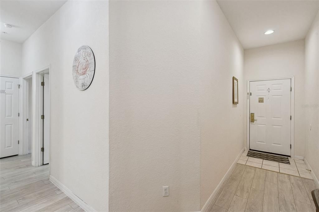 На продажу: $179,999 (3 спален, 2 ванн, 1227 Квадратных фут)