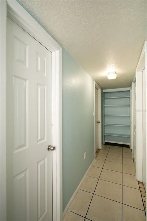 В аренду: $1,995 (4 спален, 2 ванн, 1404 Квадратных фут)